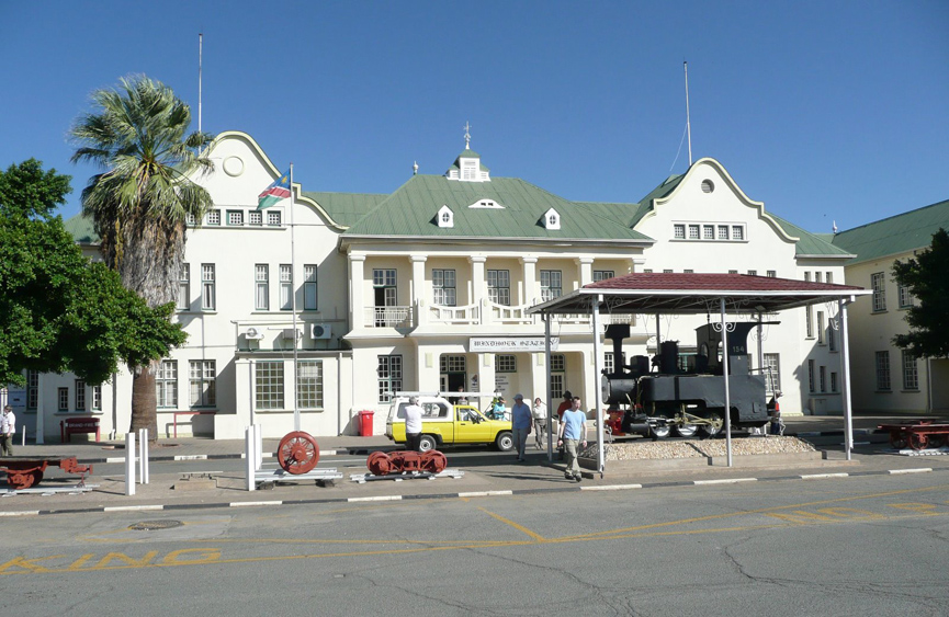 03  der bahnhof.jpg